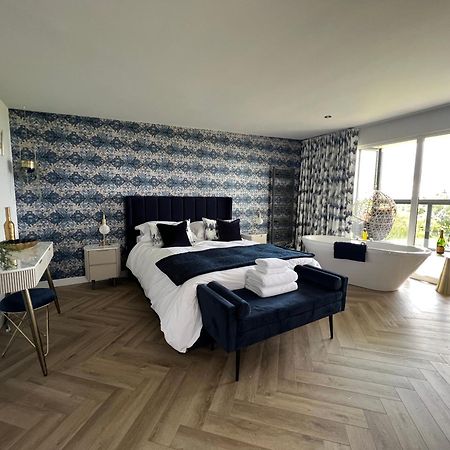 Loudoun Mains Luxury Lodges Newmilns Екстер'єр фото
